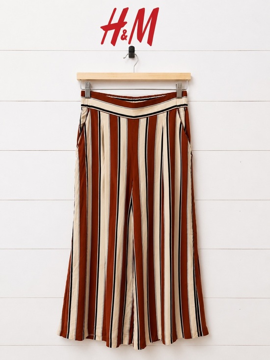 H&M Pants - 🚨Final price🚨 H&M Striped Wide Leg Pants – Size 6